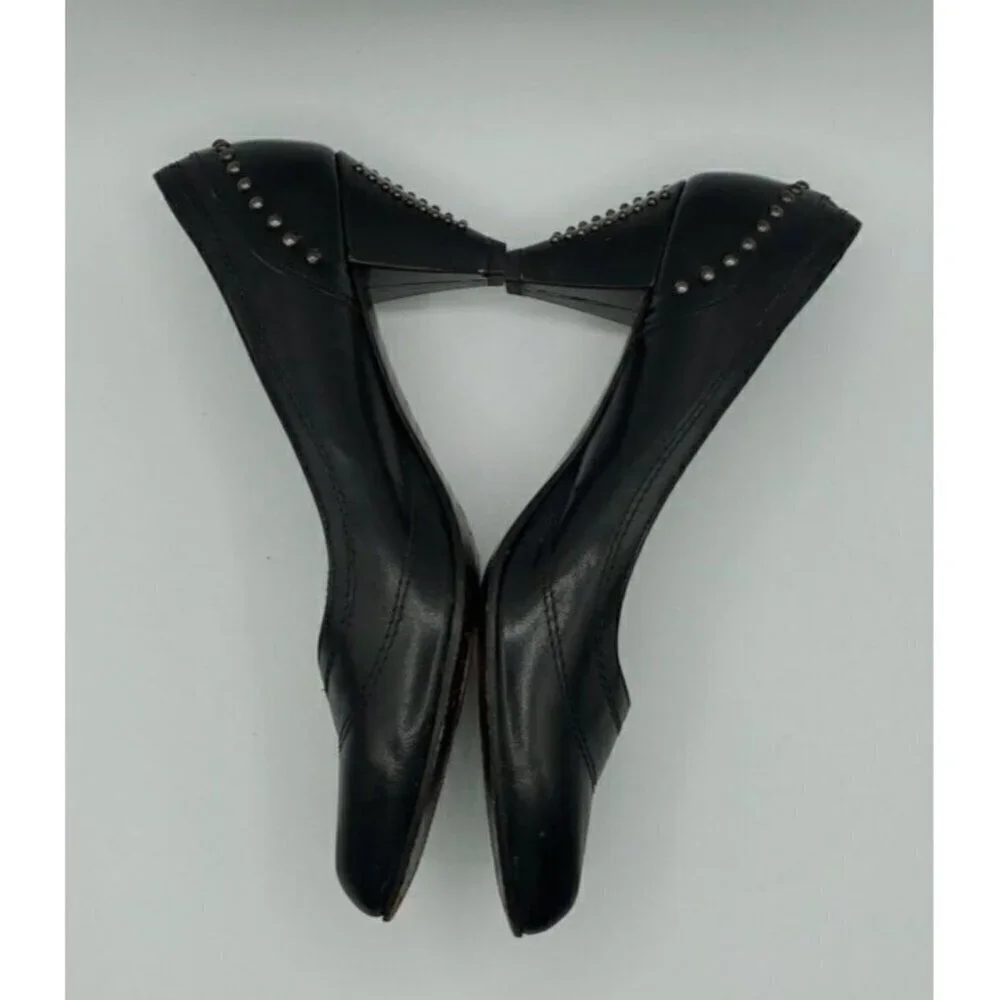 Versani Women's Black  Leather Studded Patent Leather Heels Size 8.5 B